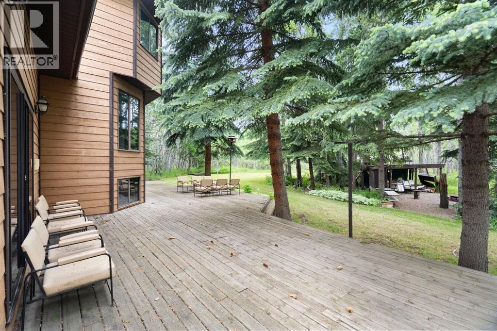 39 Bearspaw Ridge Crescent — photo 44