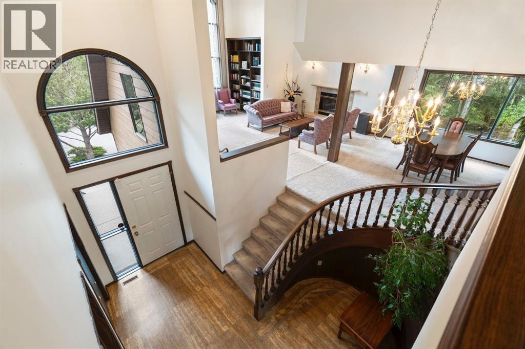 39 Bearspaw Ridge Crescent — photo 23