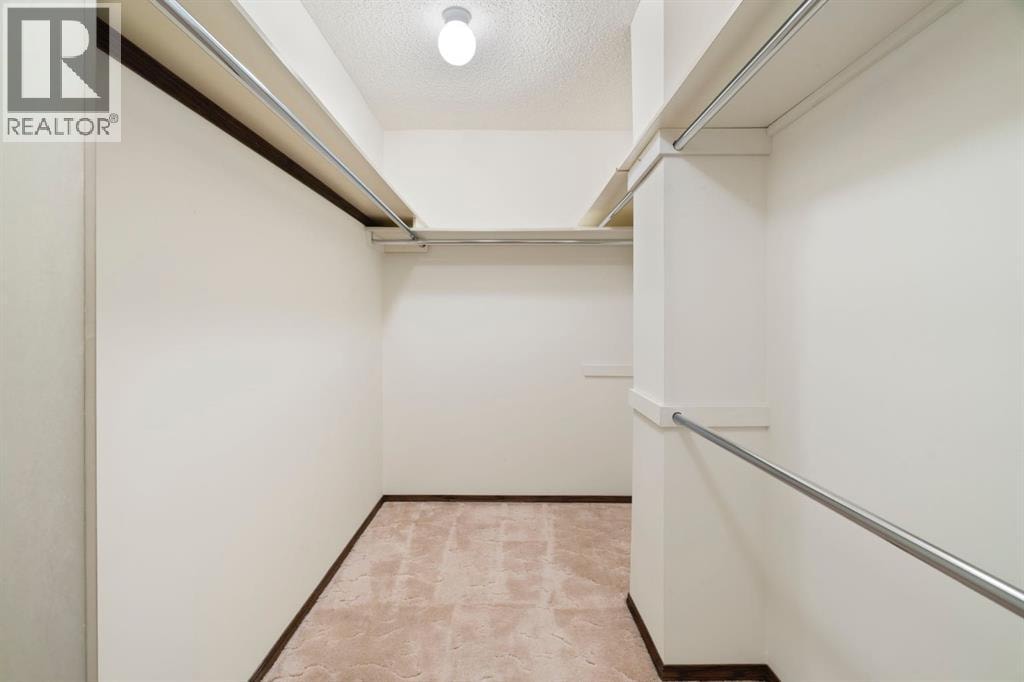 39 Bearspaw Ridge Crescent — photo 35