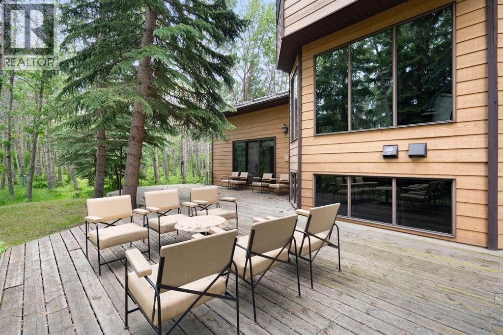 39 Bearspaw Ridge Crescent — photo 43
