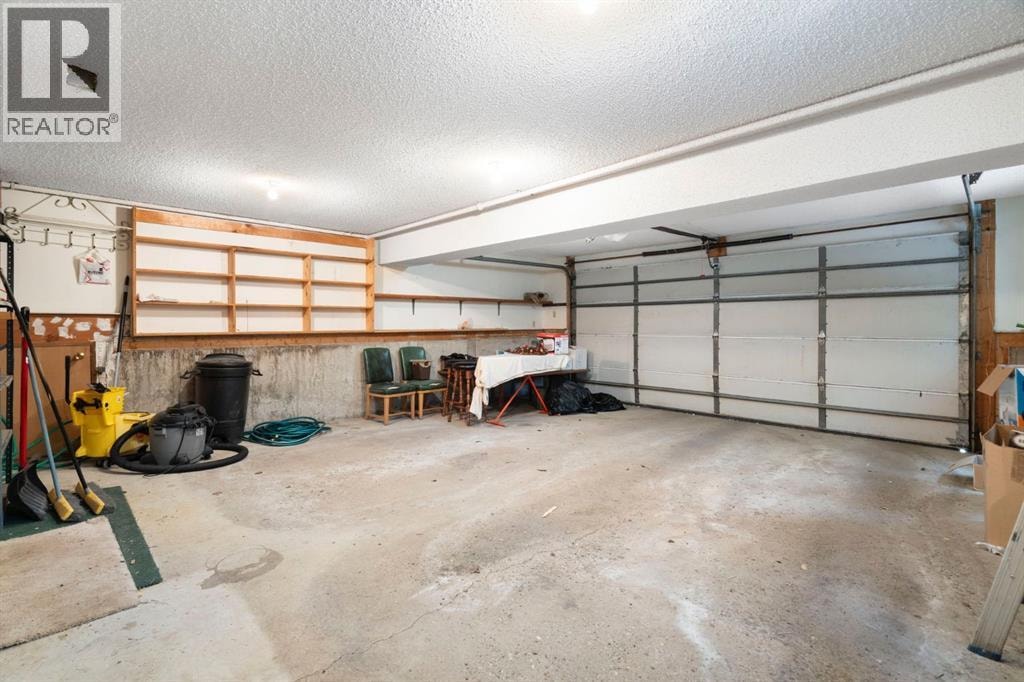 39 Bearspaw Ridge Crescent — photo 41