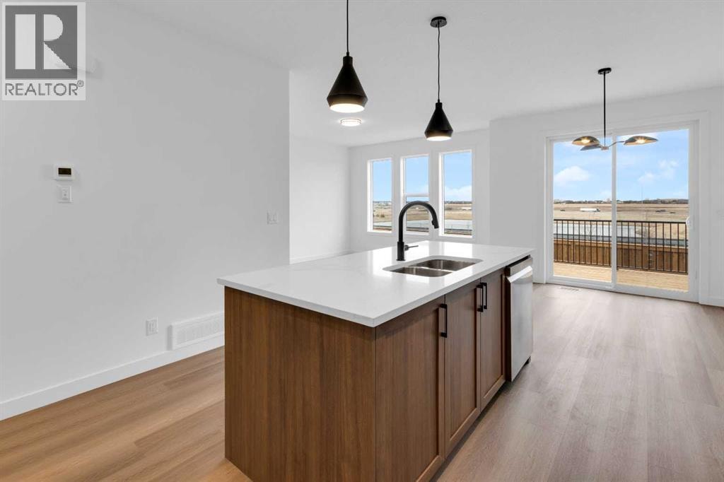 1493 South Point Villas SW — photo 5