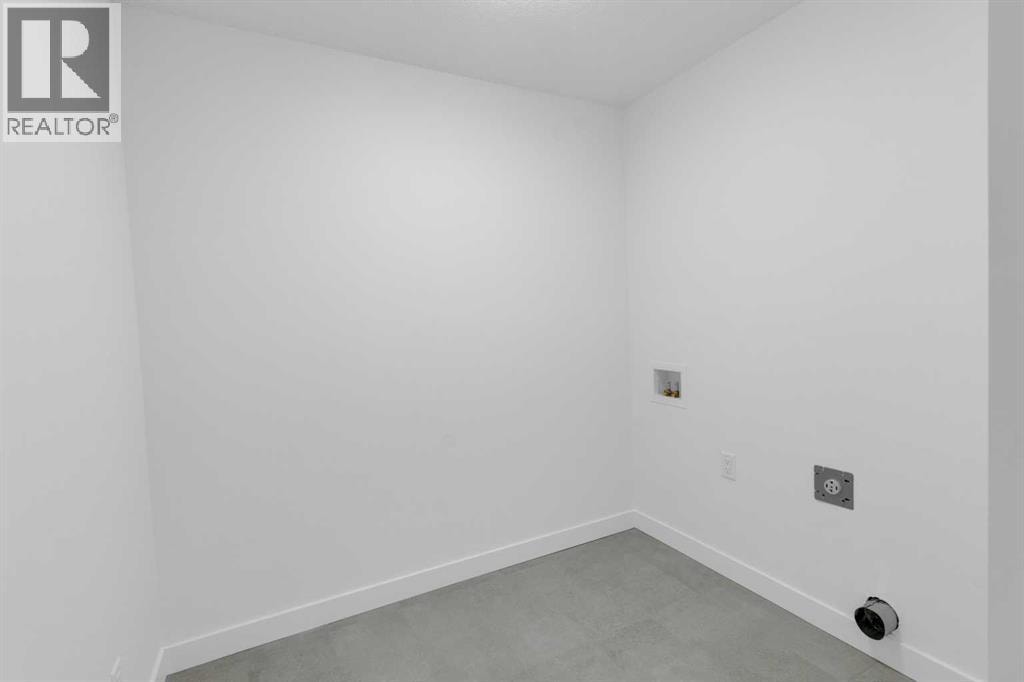 1493 South Point Villas SW — photo 30