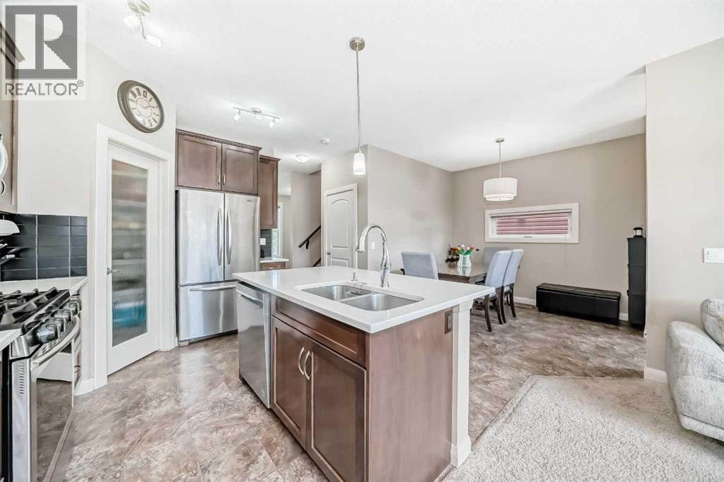 176 Evanspark Gardens — photo 10