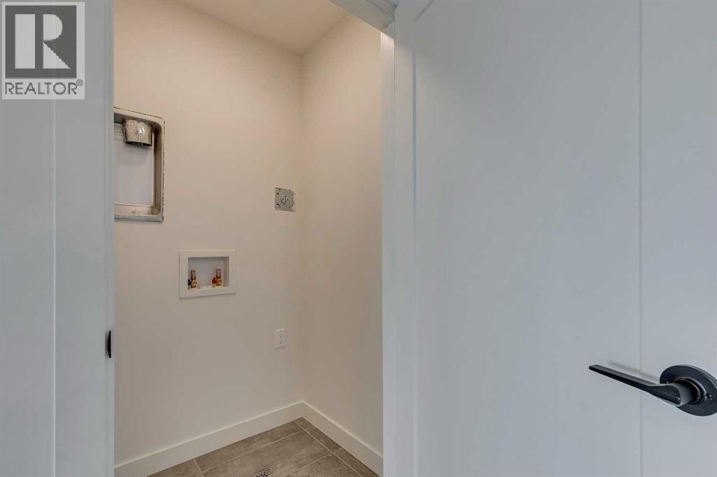 802, 195 Belvedere Drive SE — photo 29