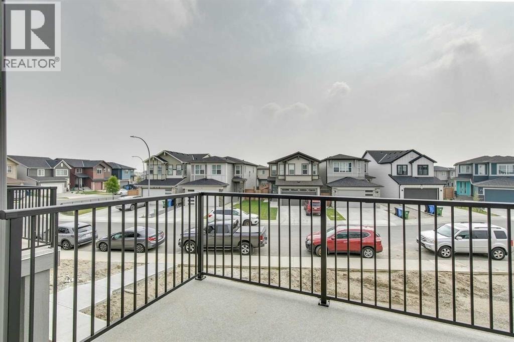 802, 195 Belvedere Drive SE — photo 30
