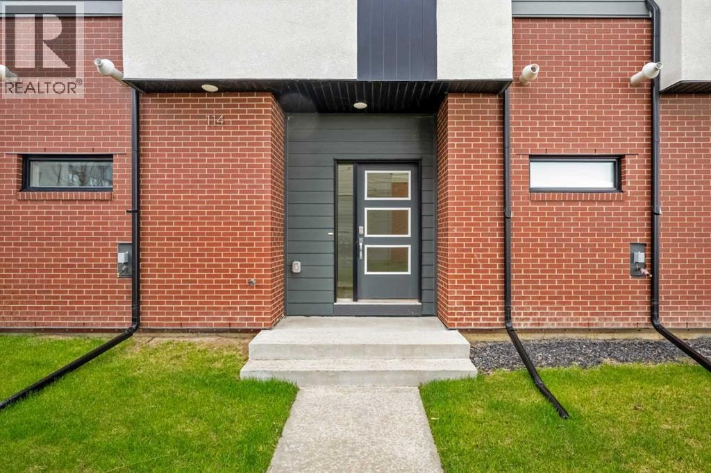114 Sweet Clover Link — photo 2