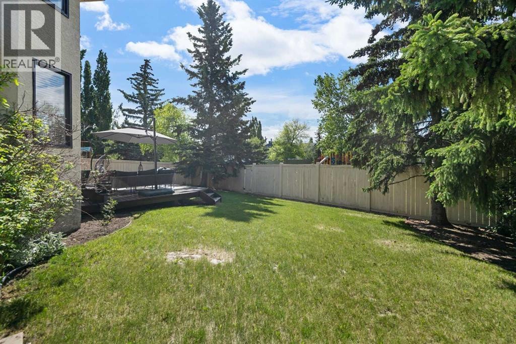 95 Hawkstone Close NW — photo 44