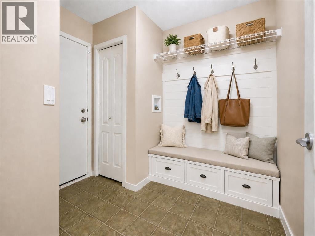 15 Cougarstone Court SW — photo 21
