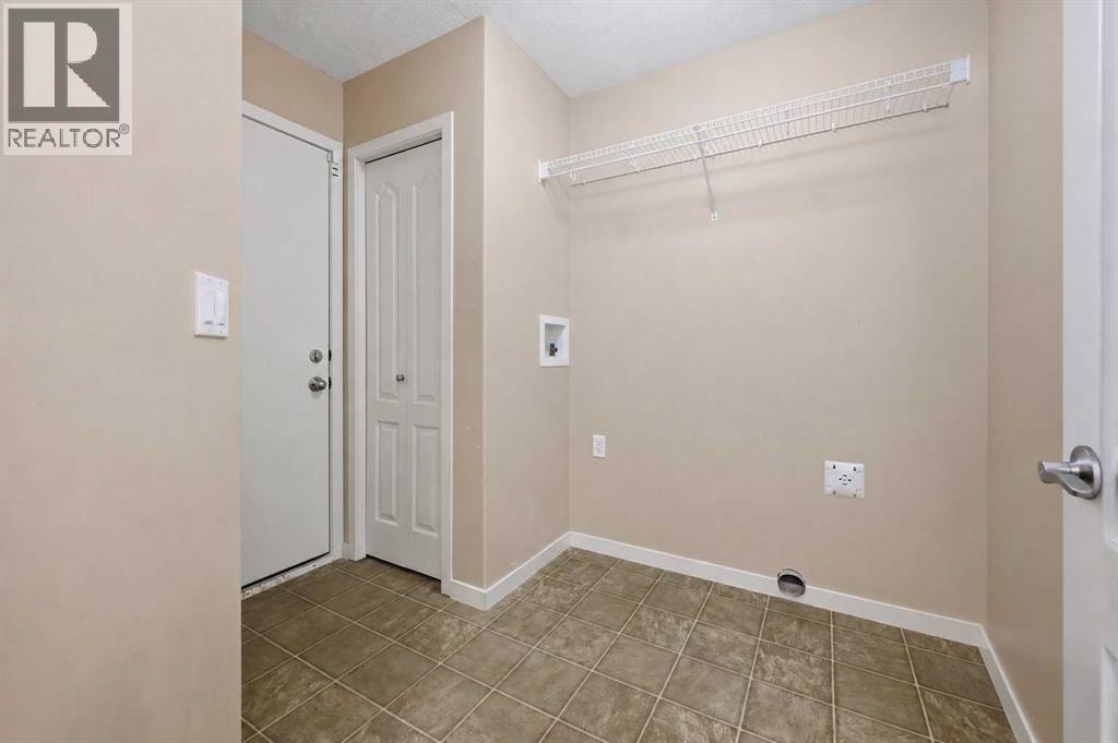 15 Cougarstone Court SW — photo 22
