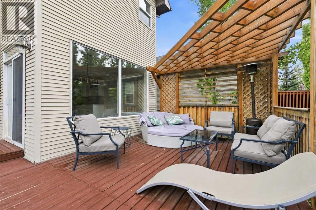 15 Cougarstone Court SW — photo 48