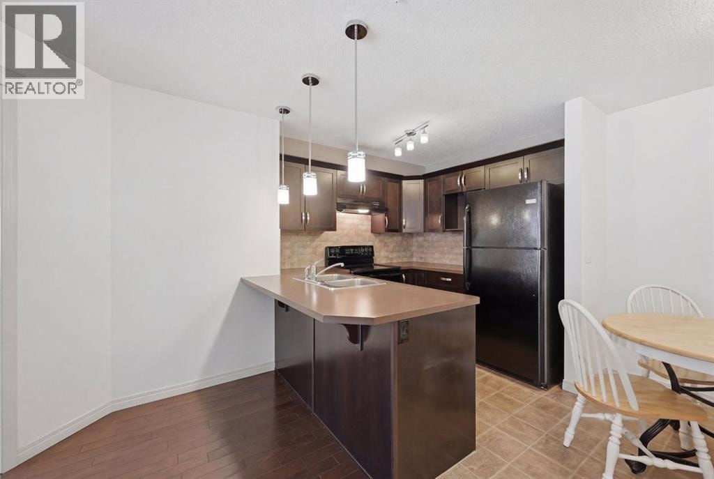 2119, 175 Panatella Hill NW — photo 5