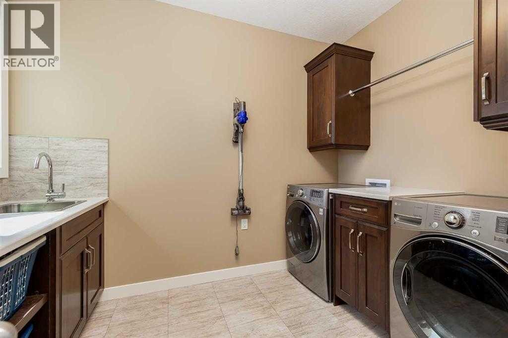 42 Cooperstown Court SW — photo 16