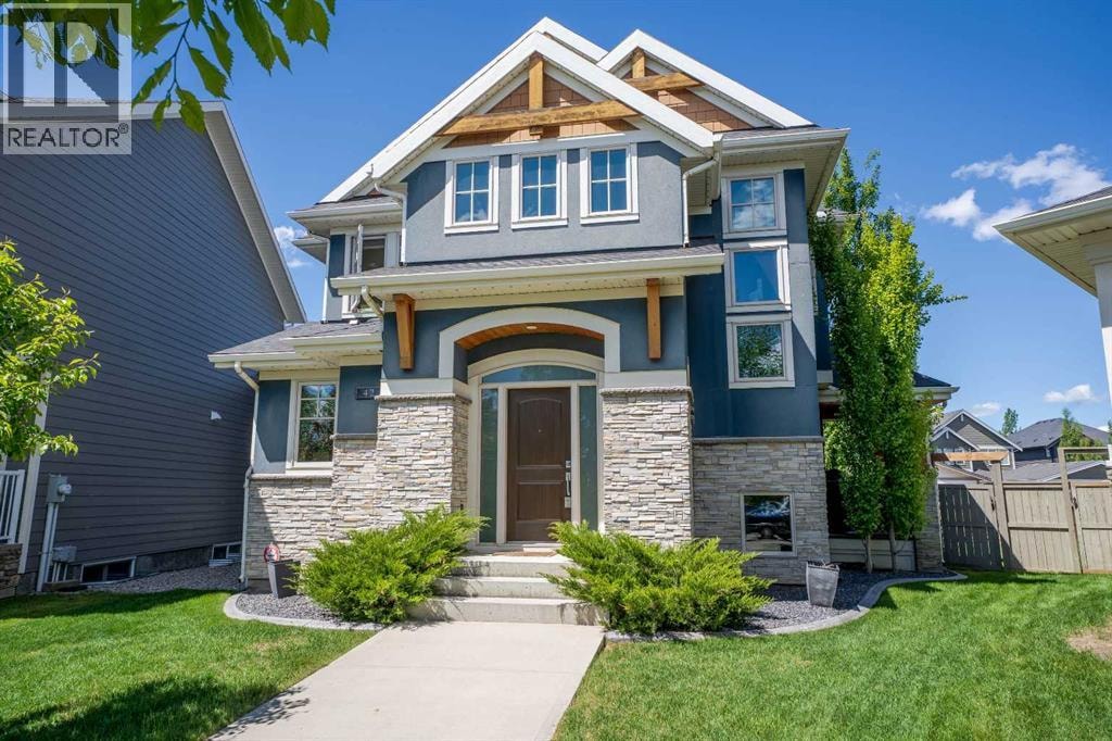 42 Cooperstown Court SW — photo 2