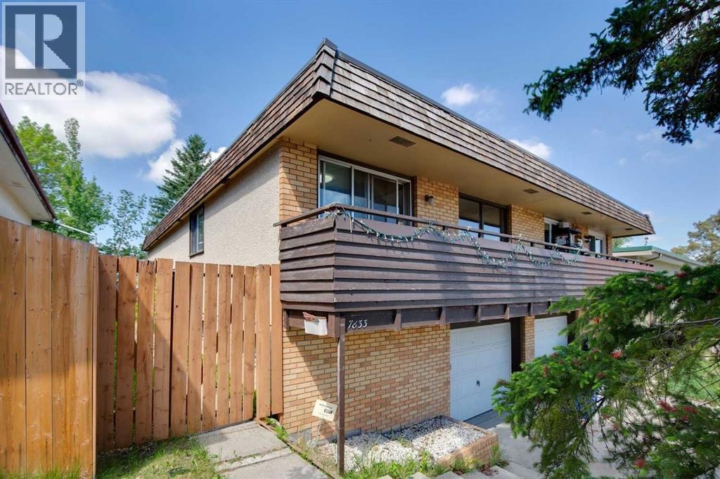 7833 Hunterquay Road NW — photo 19