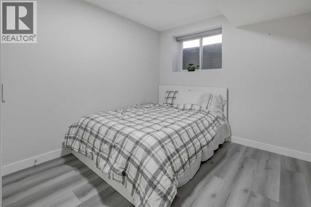 17 Royal Birch Way NW — photo 25