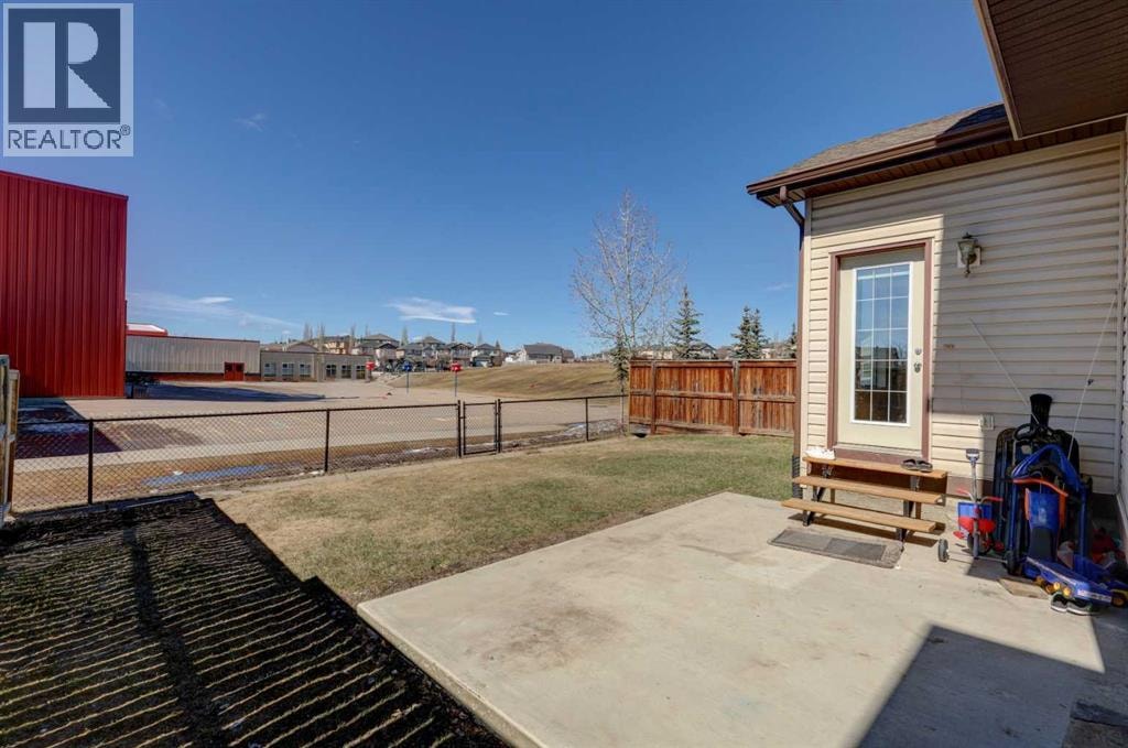 17 Royal Birch Way NW — photo 28