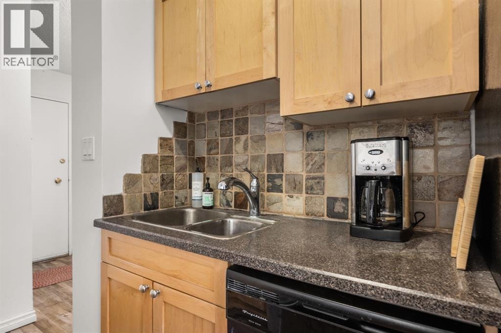 202, 1312 13 Avenue SW — photo 15