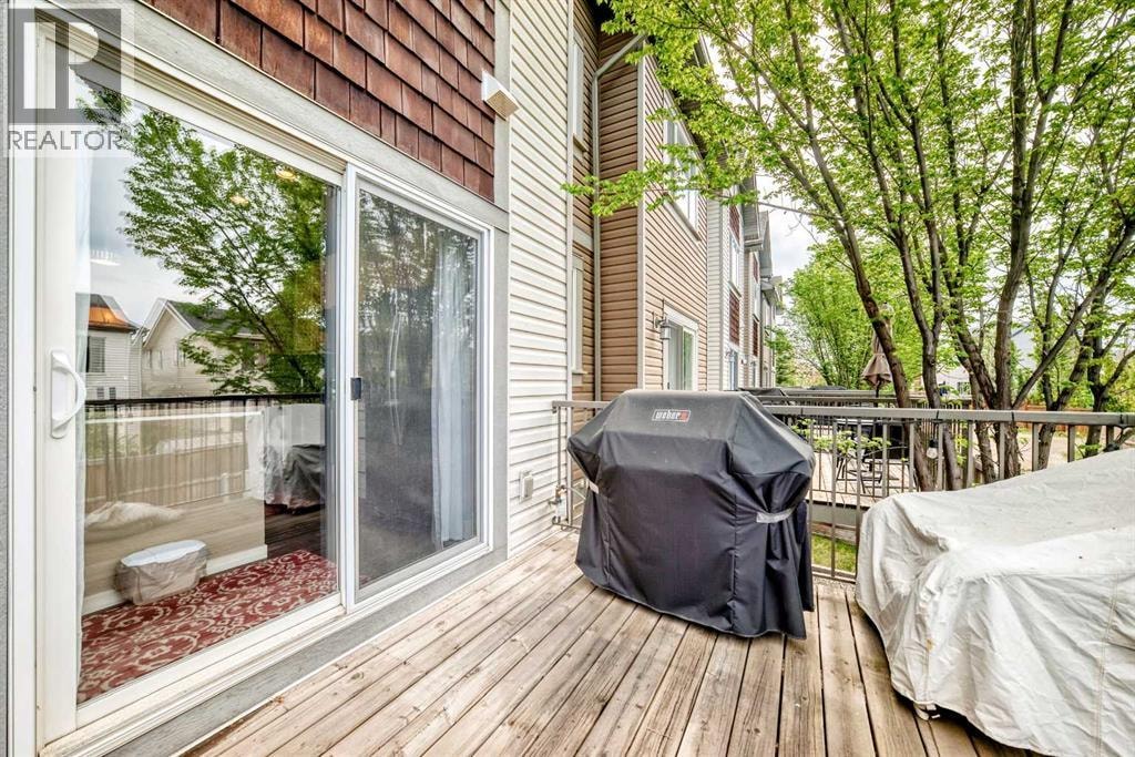 205 Copperpond Row SE — photo 18