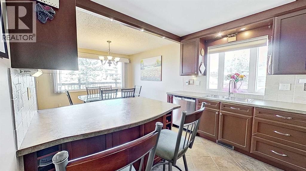 5803 Dalgleish Road NW — photo 9