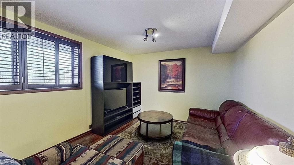 5803 Dalgleish Road NW — photo 24