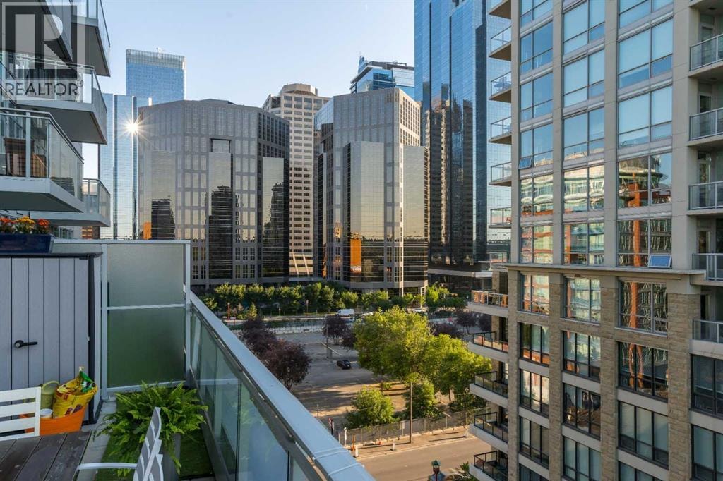 803, 108 Waterfront Court SW — photo 17