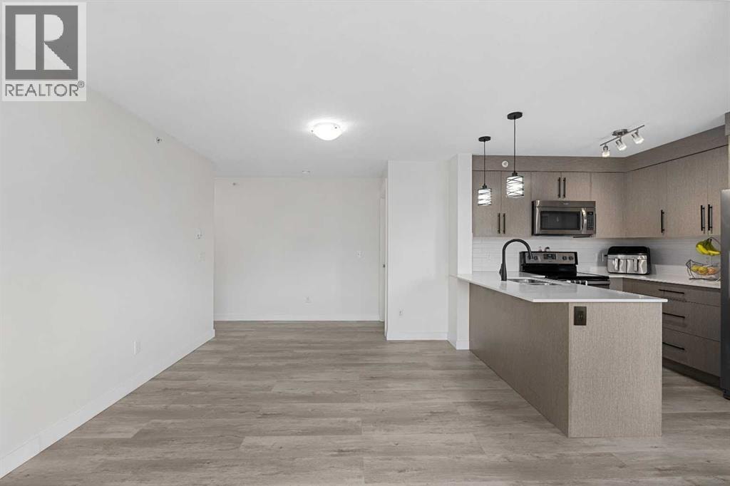 2408, 302 Skyview Ranch Drive NE — photo 13