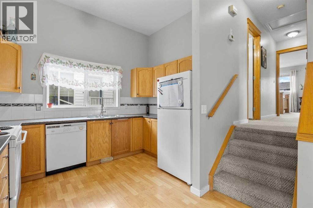 67 Saddlemead Green NE — photo 15