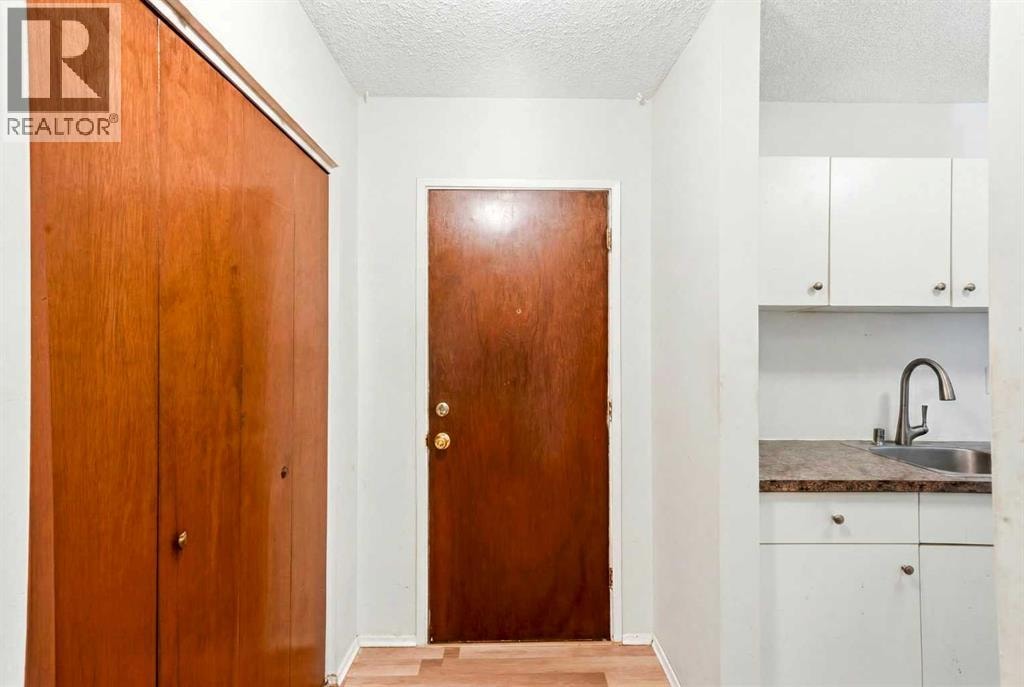207, 6464 Travois Crescent NW — photo 4