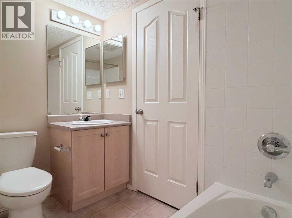 2139, 8 Bridlecrest Drive SW — photo 21
