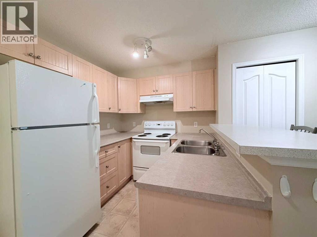 2139, 8 Bridlecrest Drive SW — photo 9