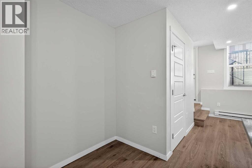 1910, 7451 Falconridge Boulevard NE — photo 18