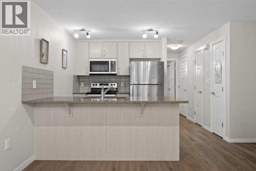 1910, 7451 Falconridge Boulevard NE — photo 14