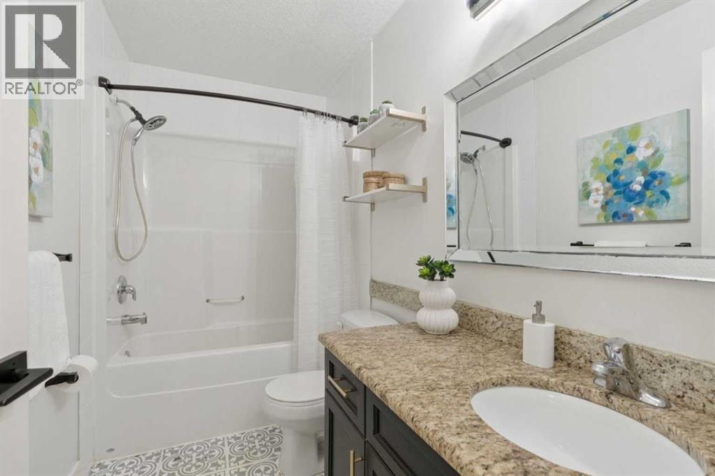 1826 Baywater Street SW — photo 25