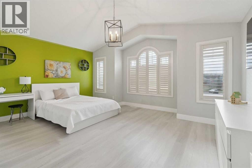 1826 Baywater Street SW — photo 23