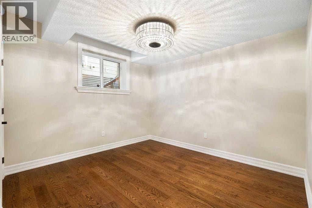 1085 Coopers Drive SW — photo 32