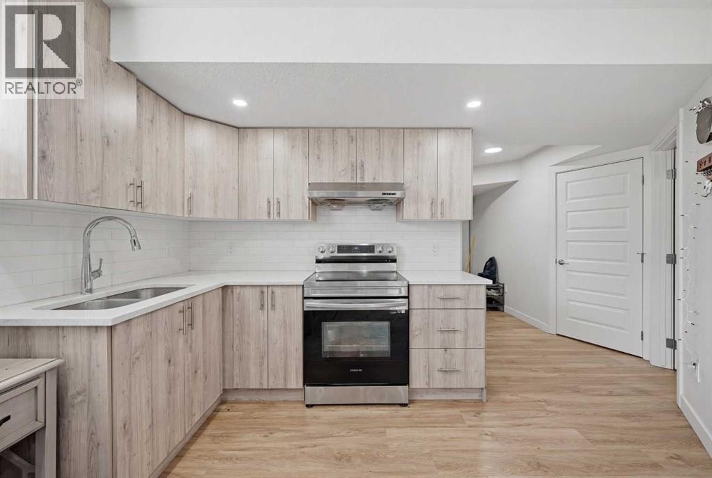 1448 Bayview Point SW — photo 33