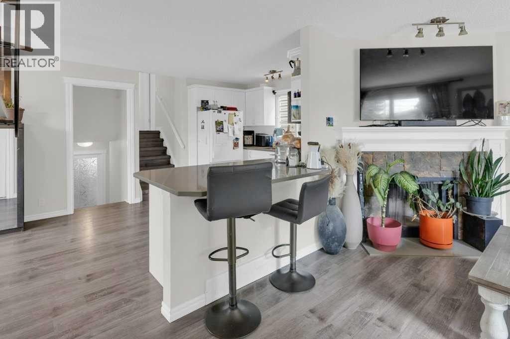 171 Erin Mount Place SE — photo 5
