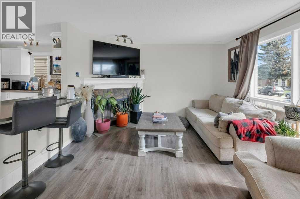 171 Erin Mount Place SE — photo 3