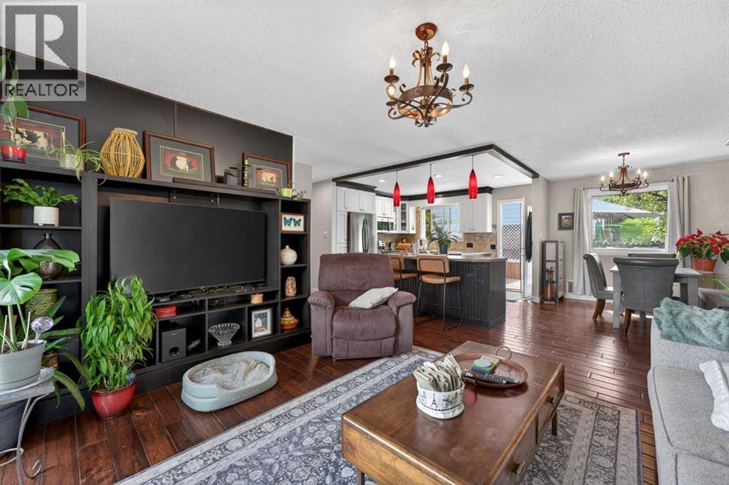 7539 Hunterview Drive NW — photo 8