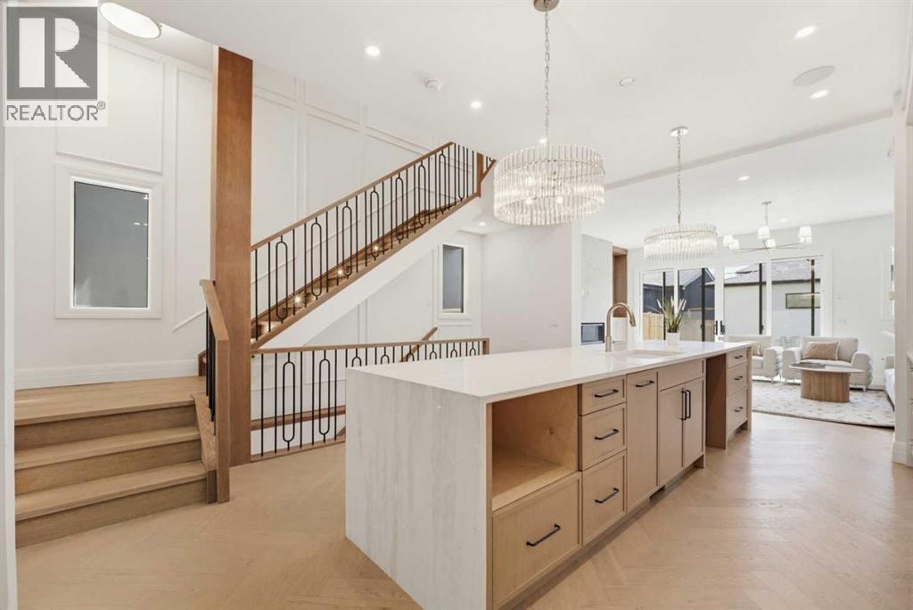 2407 4 Avenue NW — photo 9