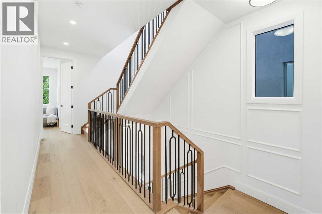 2407 4 Avenue NW — photo 18