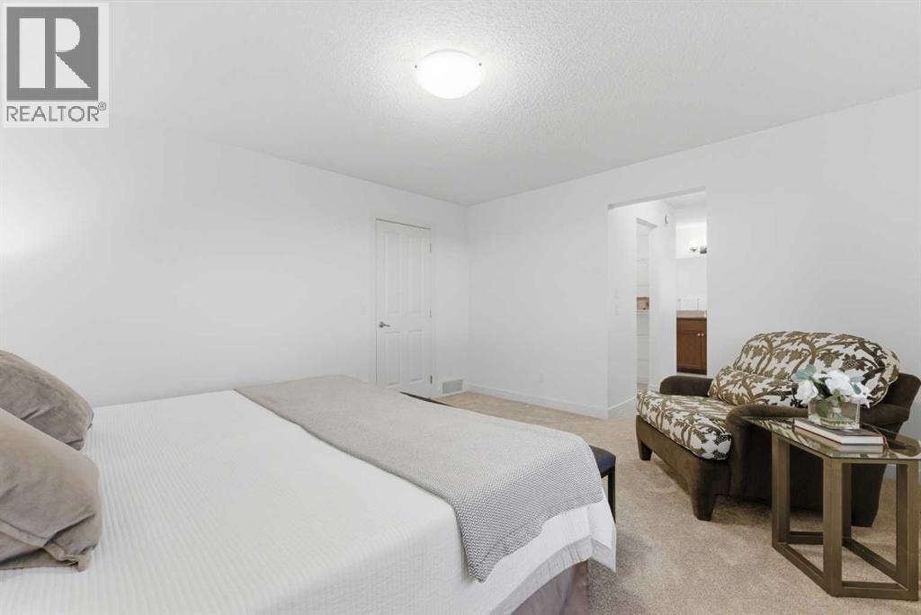 102 Cranarch Common SE — photo 34
