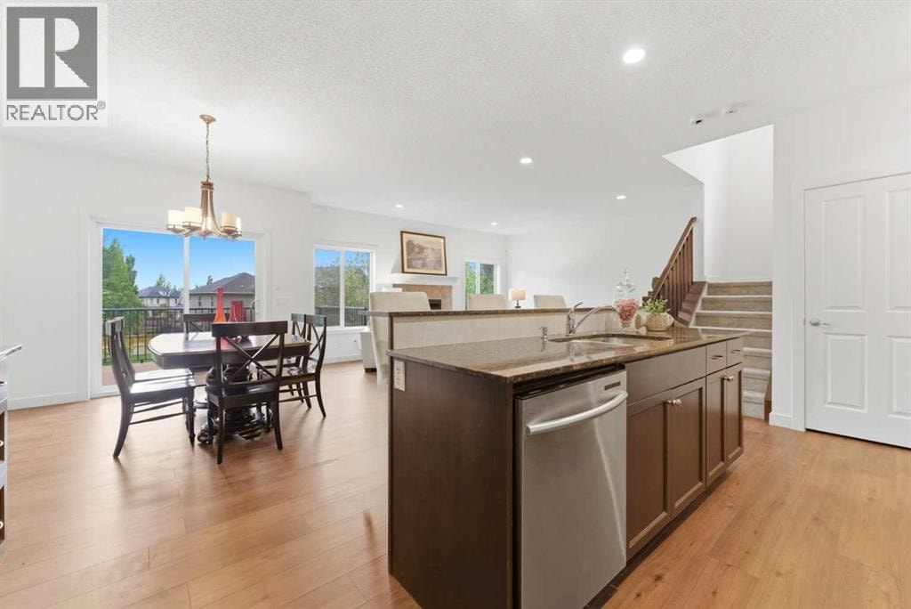102 Cranarch Common SE — photo 17