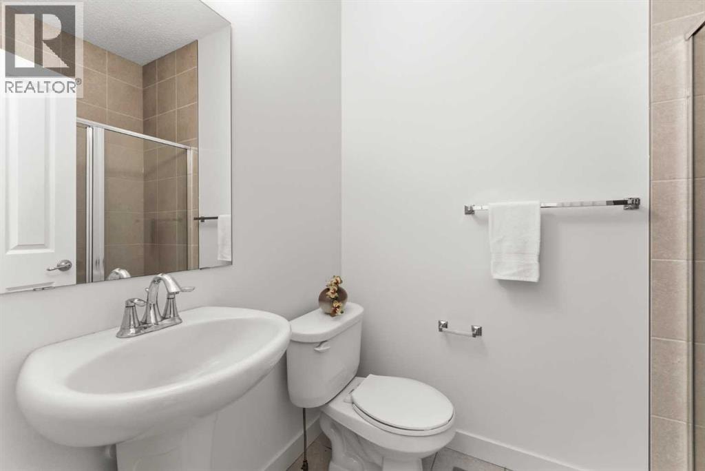 102 Cranarch Common SE — photo 26