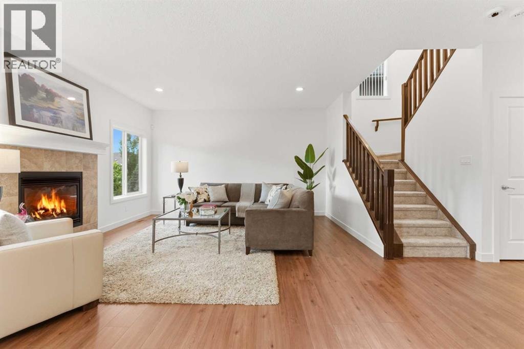 102 Cranarch Common SE — photo 22