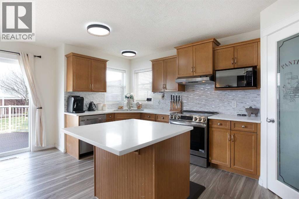 514 Stonegate Road NW — photo 9
