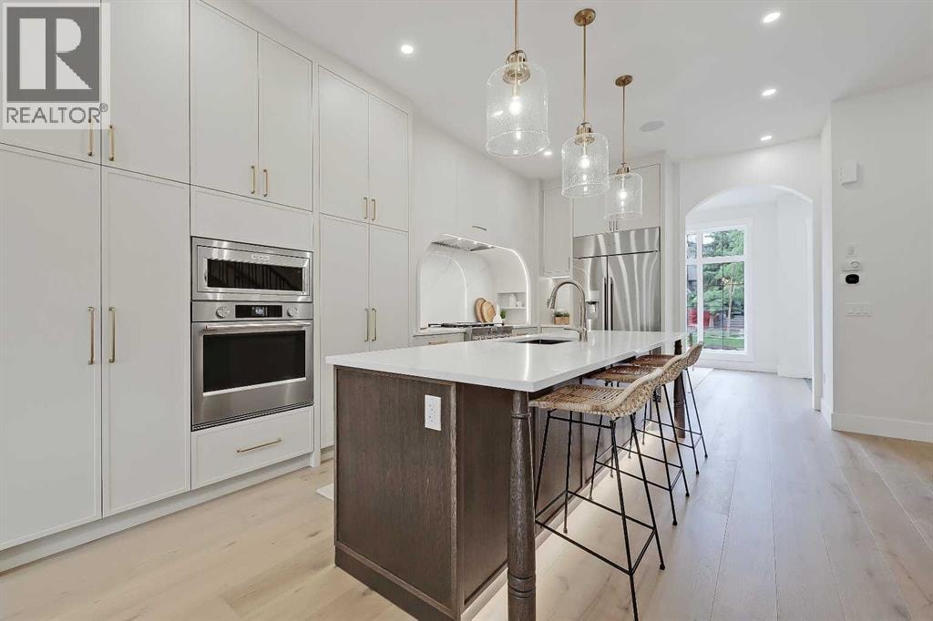 1007 18 Avenue NW — photo 12