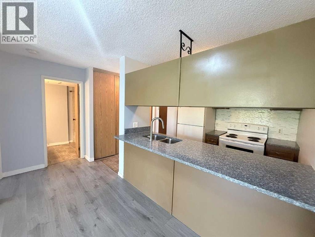 402, 738 3 Avenue SW — photo 17