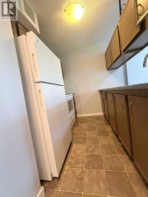 402, 738 3 Avenue SW — photo 18
